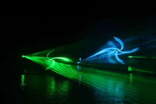 Lasershow Maschsee   077.jpg